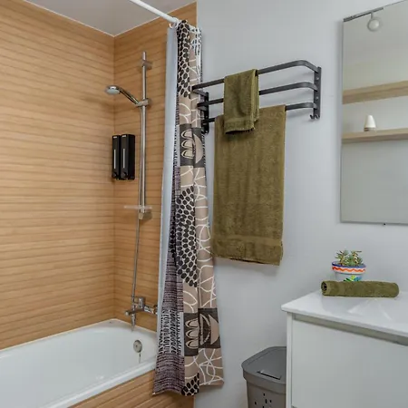 Bisa Del Sol By Lica Homes Apartment *